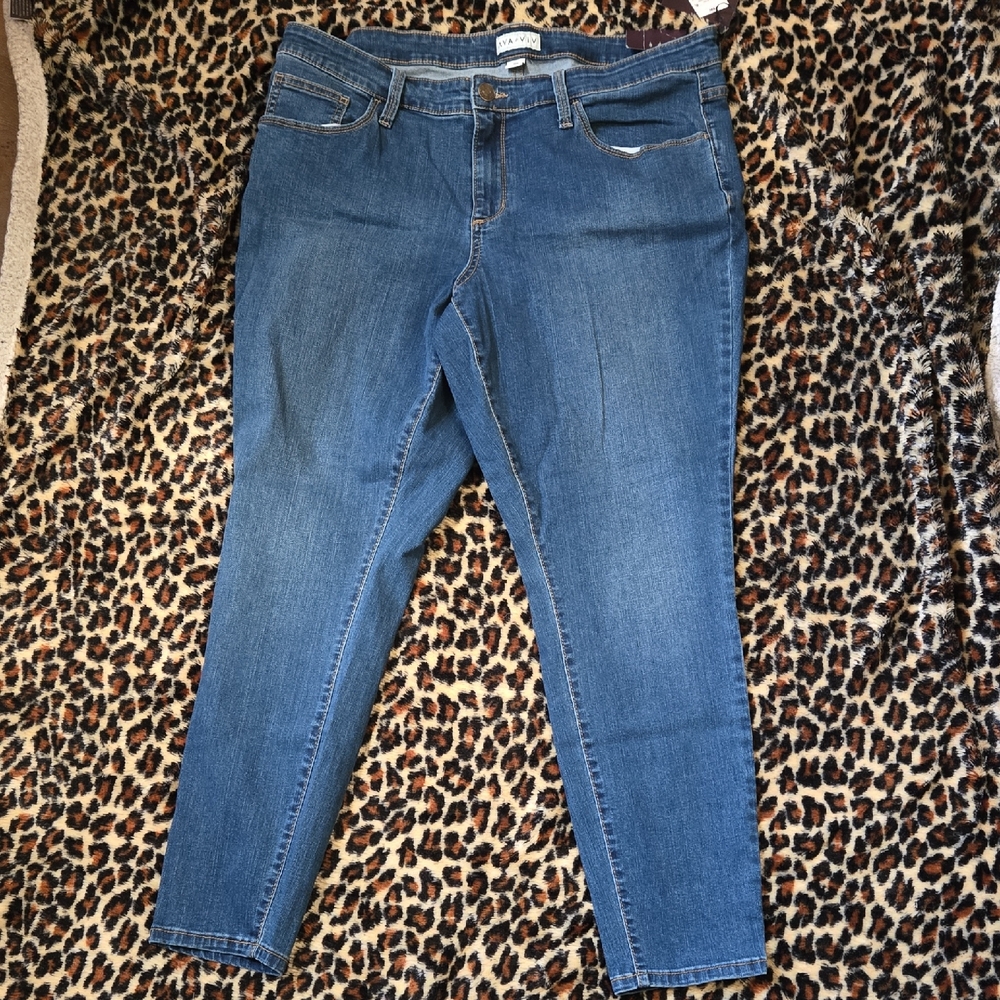 Ava & Viv Classic Medium Blue Skinny Jeans